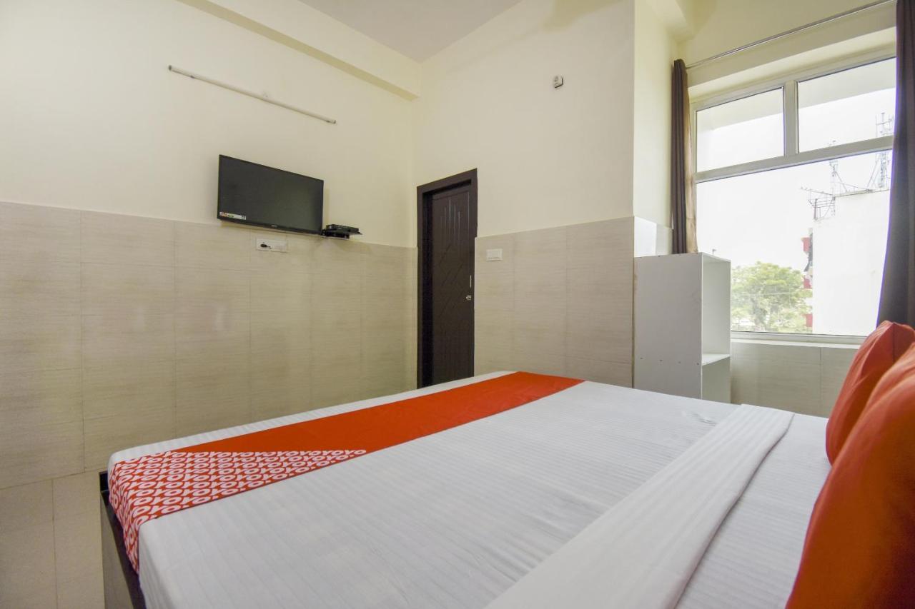 Flagship 75751 Hotel Surya Bahadrabad Exterior foto