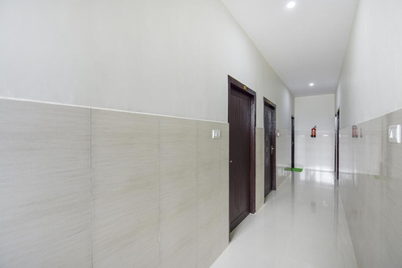 Flagship 75751 Hotel Surya Bahadrabad Exterior foto
