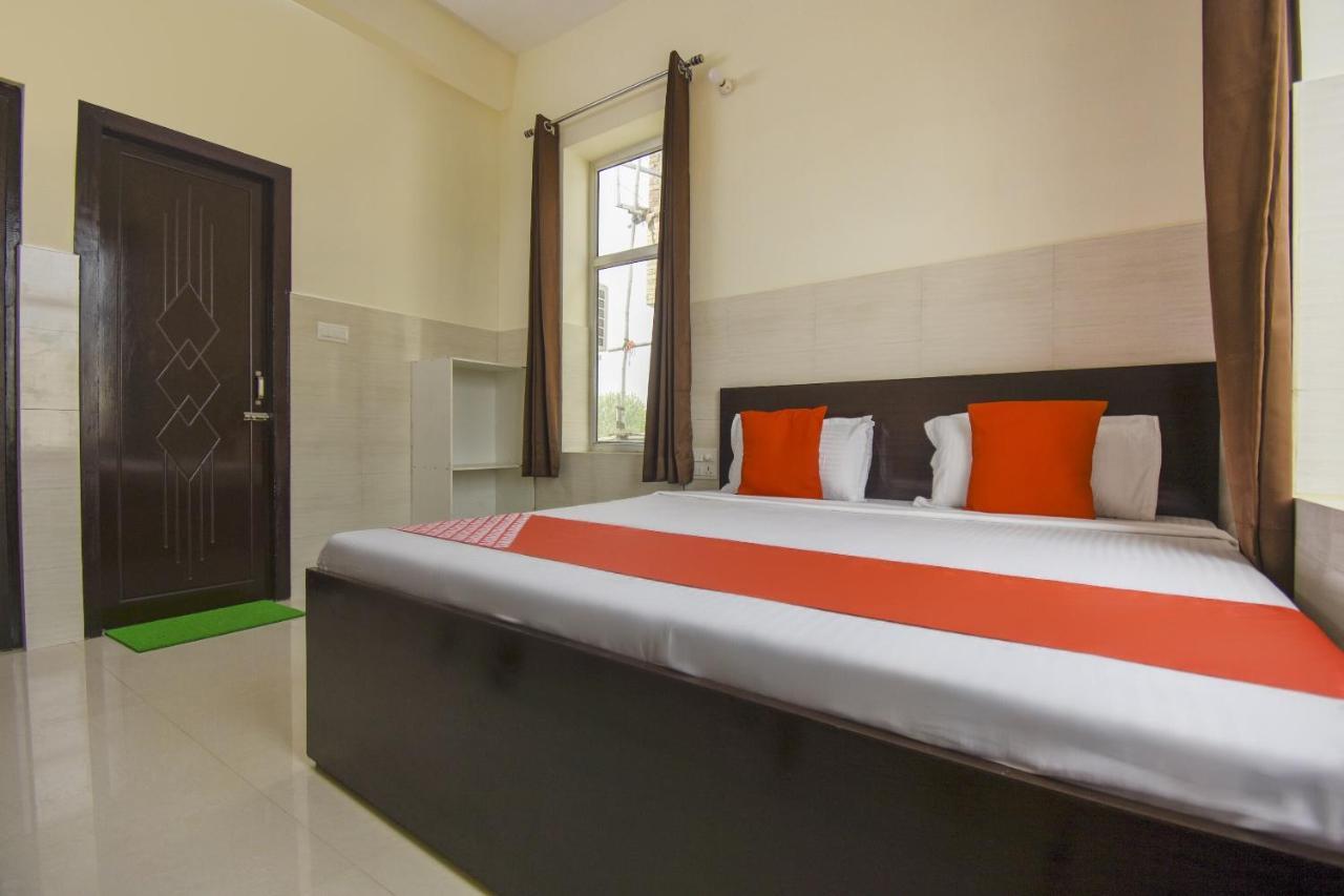 Flagship 75751 Hotel Surya Bahadrabad Exterior foto