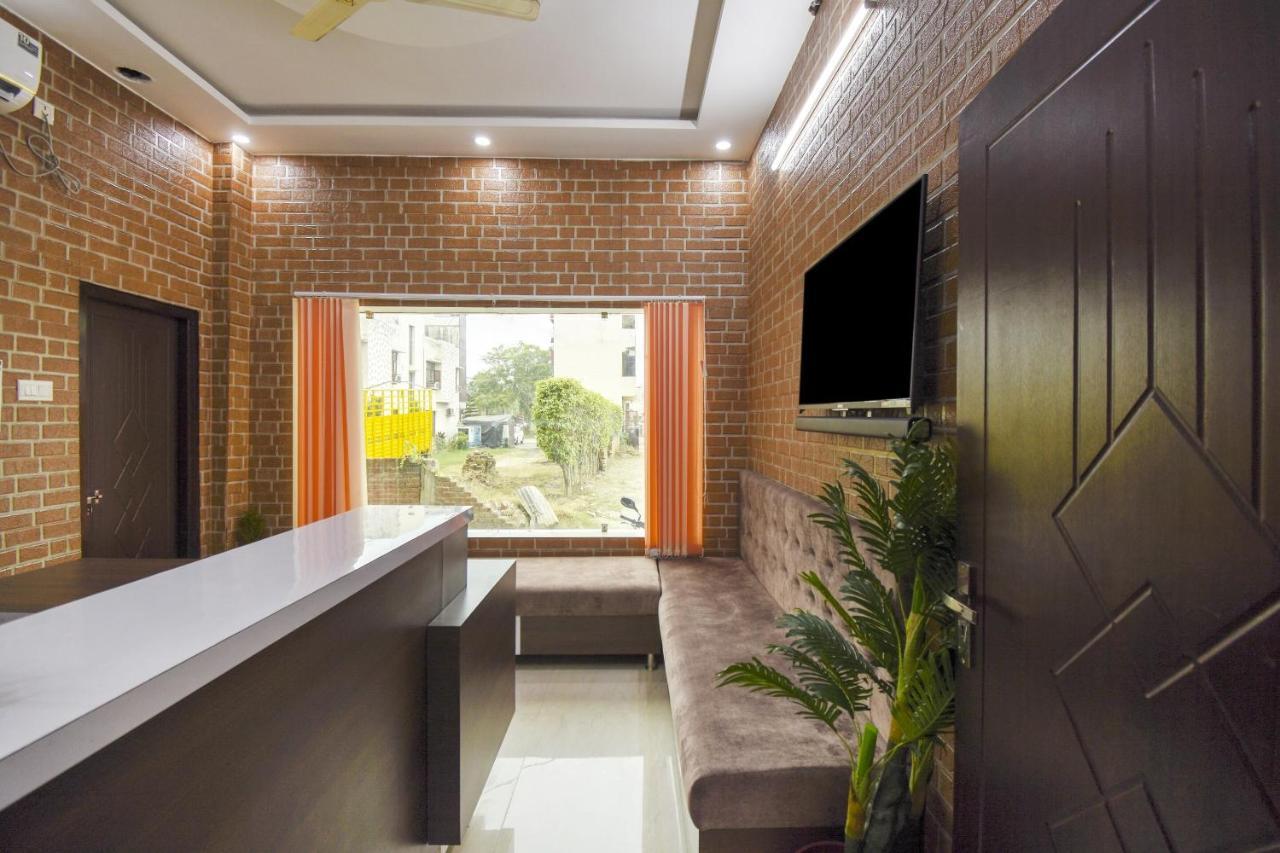 Flagship 75751 Hotel Surya Bahadrabad Exterior foto
